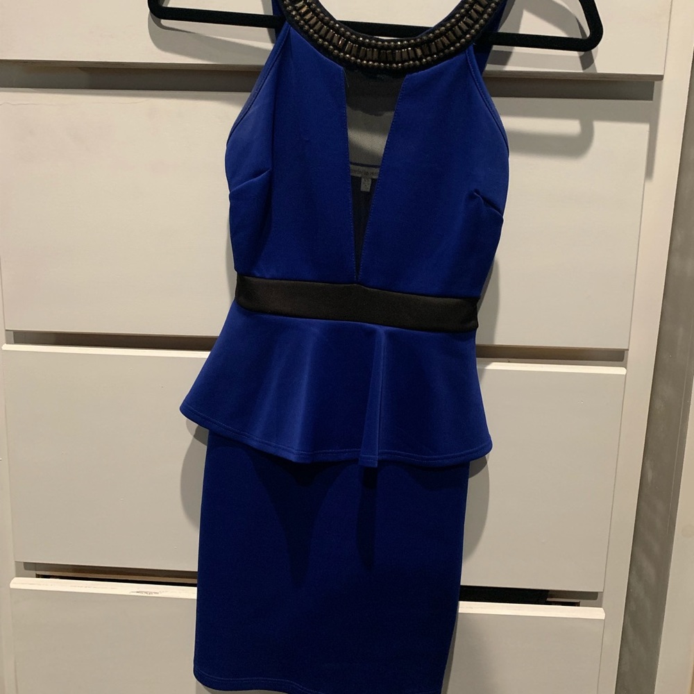 Cute blue party dress! XS